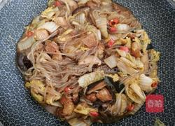 白菜猪肉炖粉条的做法图解8