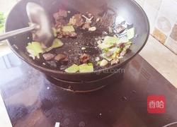 西兰花炒牛肉的做法图解8
