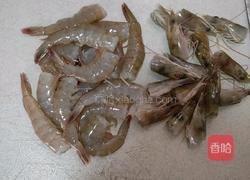 黄金土豆虾球的做法图解1