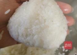 比店里都好吃的超满足元气满满金枪鱼饭团的做法图解11