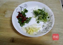 麻辣豆腐烧鲍菇的做法图解2