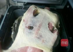面包机版云石豆沙吐司的做法图解3