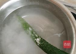 豆腐丝凉拌黄瓜的做法图解2