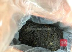 焦糖芋圆奶茶的做法图解1