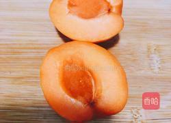 冰糖杏罐头的做法图解2