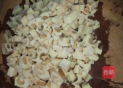 麻辣藕丁的做法图解1