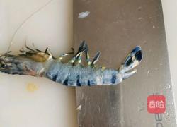 清蒸蒜香黑虎虾的做法图解3