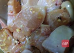 酱计焖鮰鱼的做法图解1