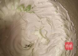 抹茶蛋糕卷的做法图解7