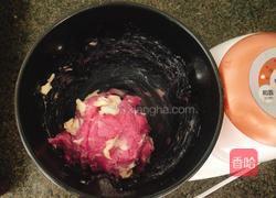 火龙果麻薯软欧包的做法图解3