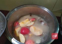 苹果鱼头汤的做法图解6
