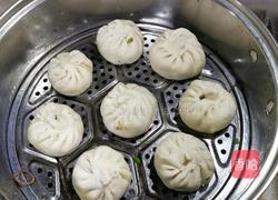 豆腐粉条韭菜包子的做法图解4