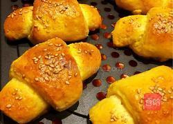 奶香牛角包的做法图解11