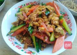 胡萝卜黄瓜炒鸡蛋的做法图解5