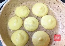 【宝宝餐】补铁山药蛋黄饼的做法图解7