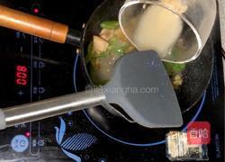 辣椒炒鸡腿肉的做法图解4