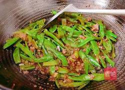 牛腩炒四季豆的做法图解18
