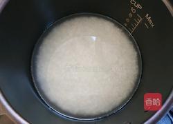 营养什锦焖饭的做法图解1