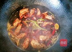 既是零食又是下饭菜的香卤鸡脖的做法图解9