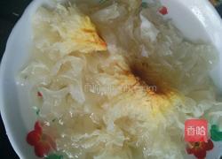 银耳莲子羹的做法图解2