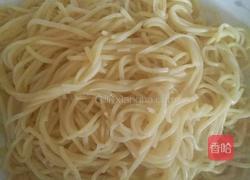 葱油面的做法图解2