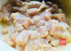 菠萝咖喱鸡胸肉的做法图解3