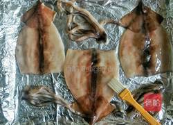 酱香烤鱿鱼的做法图解2