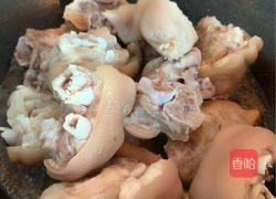 家常黄豆猪蹄的做法图解3