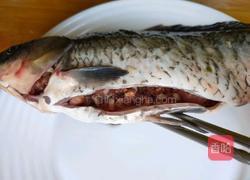 鲫鱼塞肉末的做法图解5