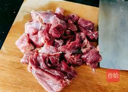 胡萝卜烧牛腩的做法图解3