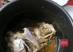 电饭煲蒸鸡的做法图解8