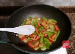 莴笋炒虾仁的做法图解12