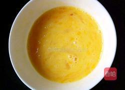 胡萝卜鸡丁炒饭的做法图解3