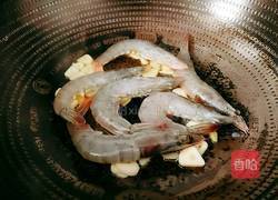 丝瓜炒南美白对虾的做法图解8