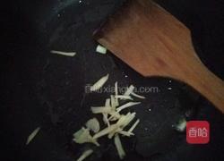 土豆焖鸡肉的做法图解5