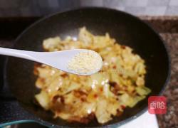 爆炒卷心菜的做法图解14