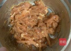 莴笋炒肉丝的做法图解1