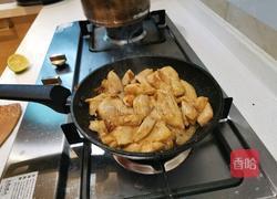 减脂爆款鸡胸炒彩椒的做法图解3