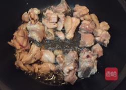 鹌鹑蛋烧鸡腿的做法图解4