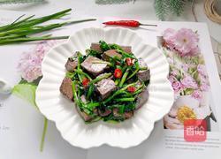 韭菜炒鸭血的做法图解12