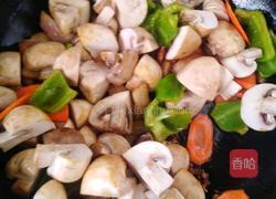肉炒口蘑的做法图解5
