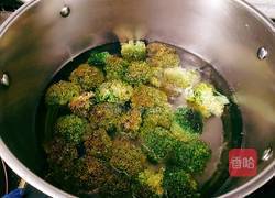 牛腩炒西兰花的做法图解16