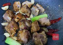 Braised Pork Ribs and Potatoes Recipe Illustration 10