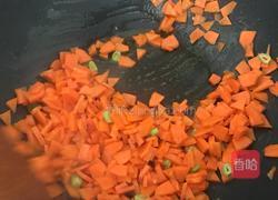 彩椒炒饭的做法图解5