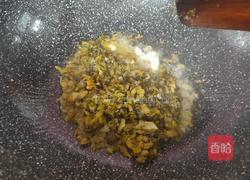 爆炒雪菜蚕豆瓣的做法图解4