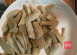 麻辣面筋炒芹菜的做法图解2