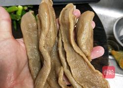 西红柿炒咸萝卜干的做法图解1