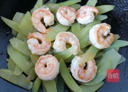 莴笋炒虾仁的做法图解11