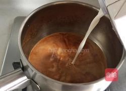 爆红款#鸳鸯珍珠奶茶#的做法图解2