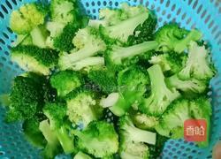 西蓝花炒胡萝卜的做法图解6